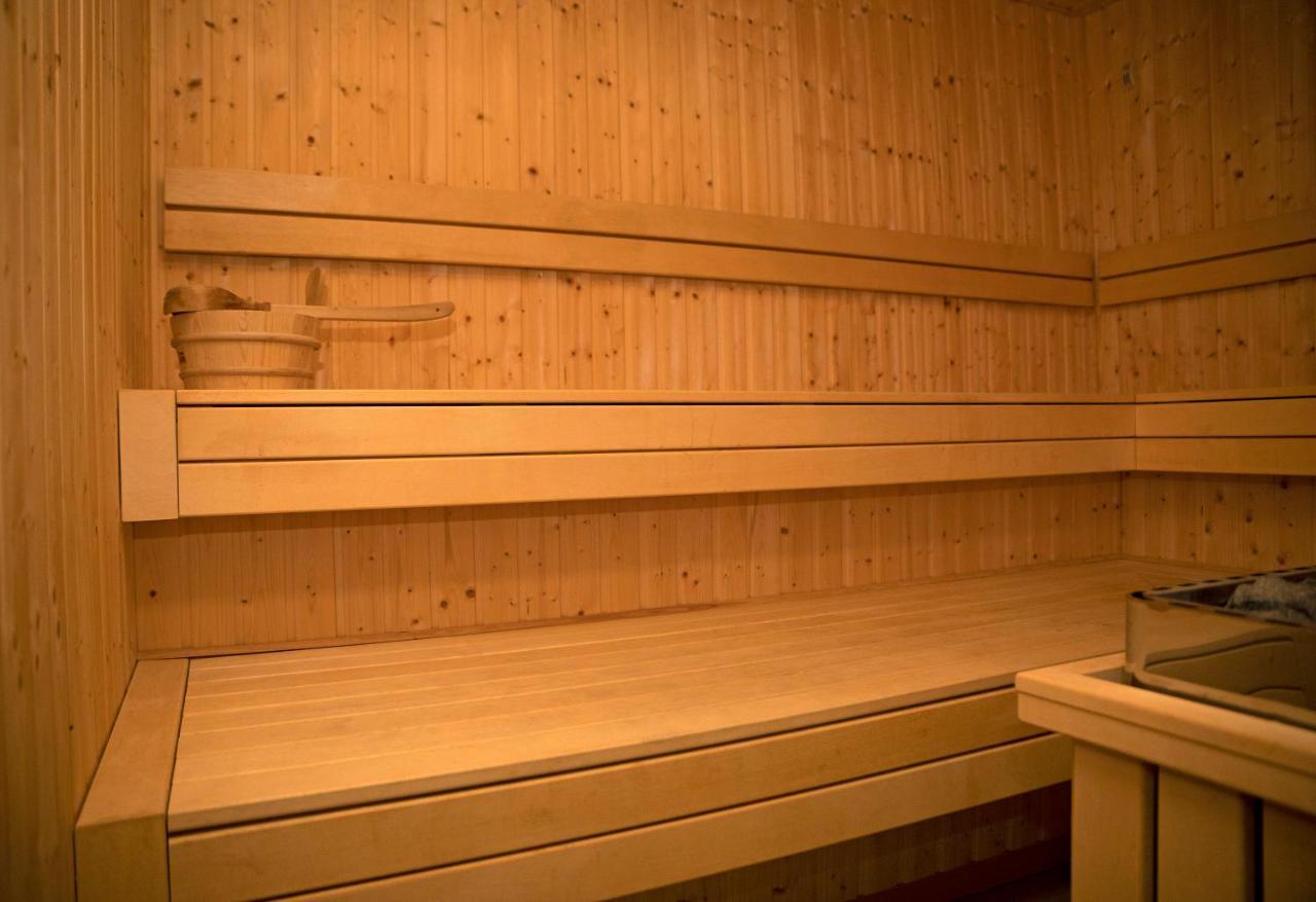 Luxus Apartament Rodzinny Z Sauna I Silownia กดัญสก์ ภายนอก รูปภาพ